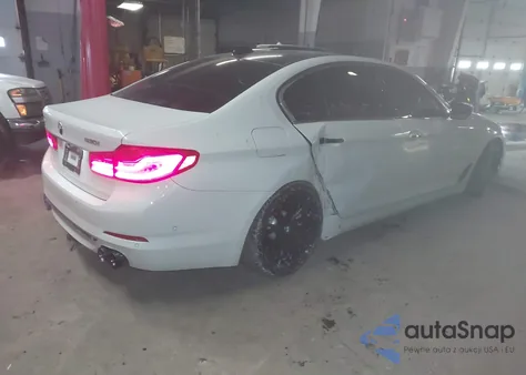 2017 BMW 530I xDrive z USA, uszkodzony, nr VIN WBAJA7C32HG45H235